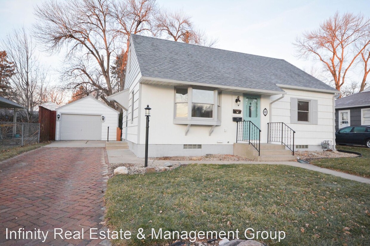 Primary Photo - 3 br, 2 bath House - 1405 14th Ave NW