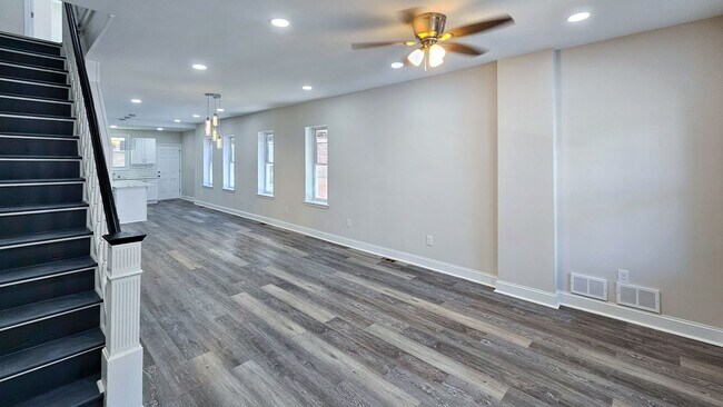 Foto del edificio - Coming soon!