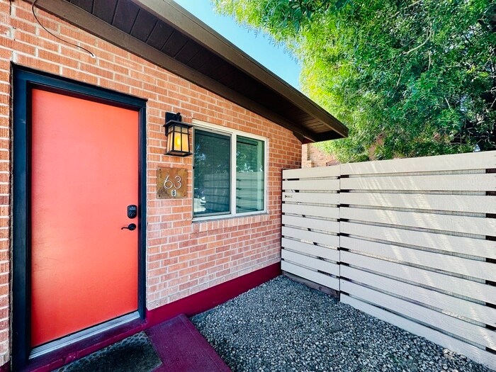 Highly Renovated Studio in Desired Area! P... House Rental in Tucson