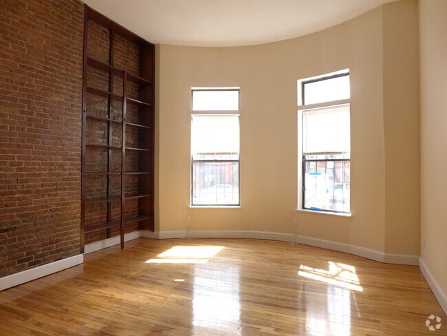 Building Photo - 690 Massachusetts Ave