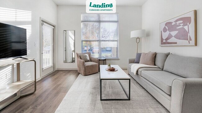 Foto del edificio - 323 Seven Springs Way