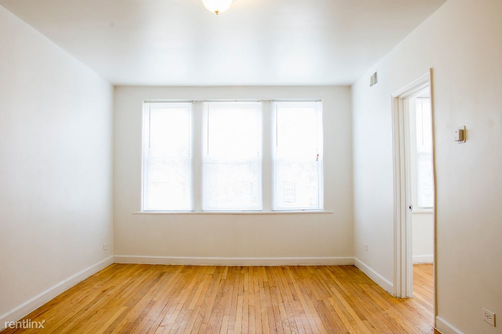 Primary Photo - 1 br, 1 bath Apartment - 5101 W Monroe St