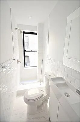 Building Photo - 53 Hamilton Terrace