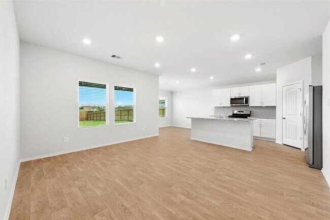 Foto del edificio - 106 N Richland Dr