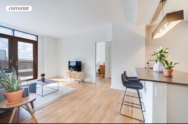 Foto del edificio - 595 Baltic St