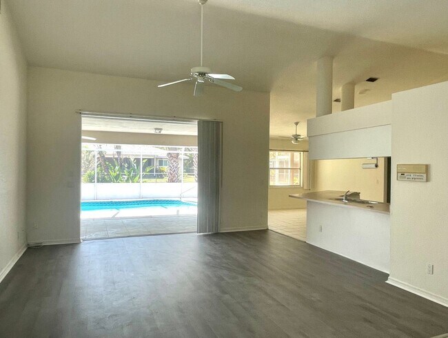 Foto del edificio - 3 br, 2 bath House - 515 Allworthy St