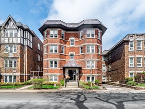Building Photo - 310-312 LONSDALE RD