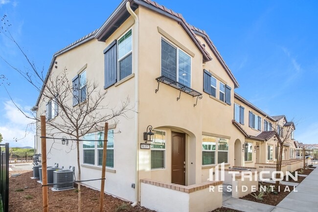 Building Photo - 36357 Creer Ct