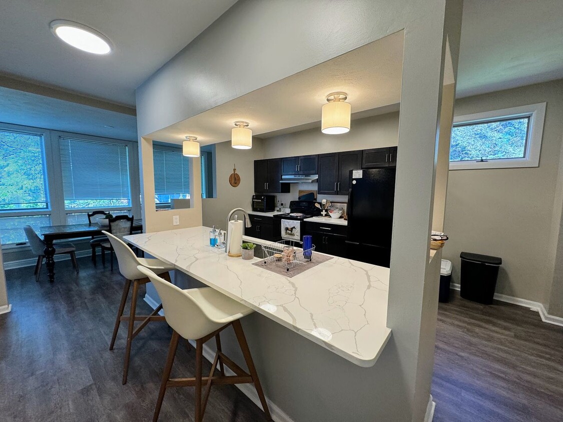 Foto principal - 3217 Dawson Street