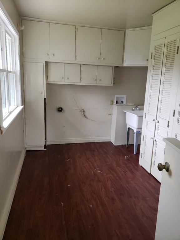 Foto del edificio - 7417 Knickerbocker Pkwy