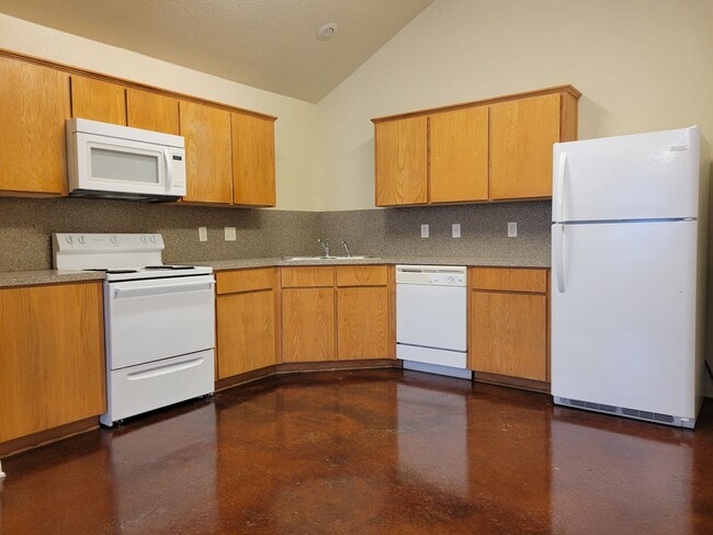 Building Photo - 1611 Libby Ln