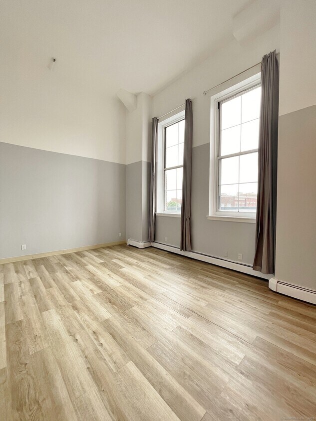 Foto principal - 124 Court St