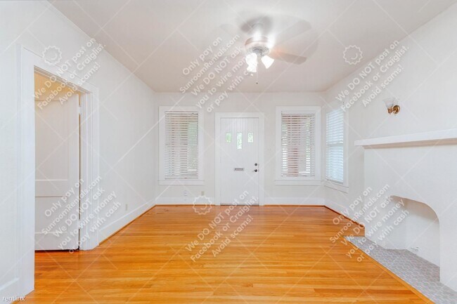 Foto del edificio - 2 br, 1 bath House - 3502 Montrose St