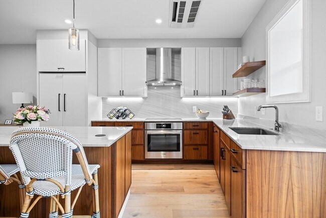 Foto del edificio - 471 Hanover St