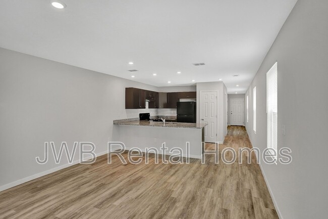 Foto del edificio - 9846 Morgan Marsh Ct
