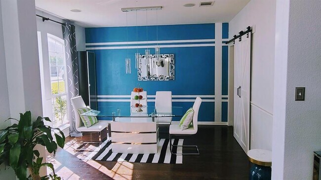 Building Photo - 1721 Buffalo Thunder