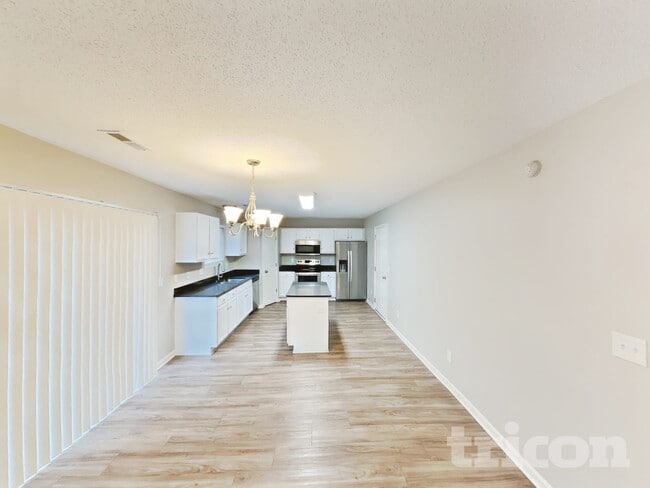 Building Photo - 1650 Coryton Way