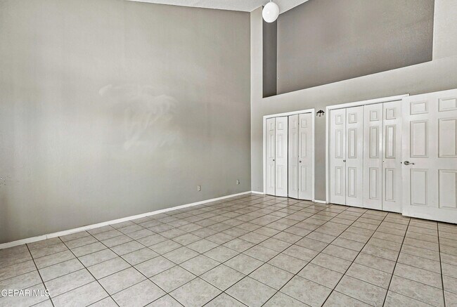 Foto del edificio - 4645 Loma De Plata Dr