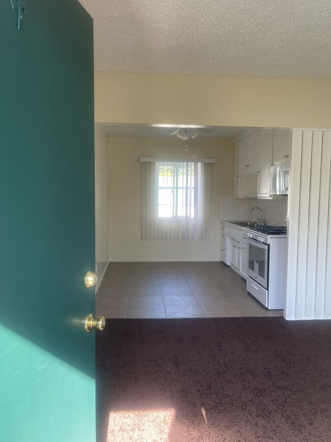 Foto del edificio - Santa Fe Apartments LB (West Long Beach)