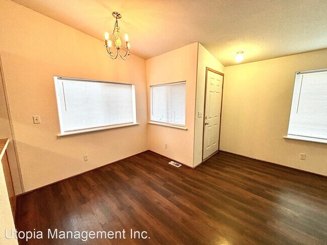 Foto del edificio - 2 br, 2 bath House - 4120 NW 25th St