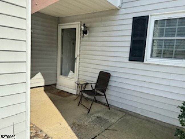 Building Photo - 369 Burdock Ct