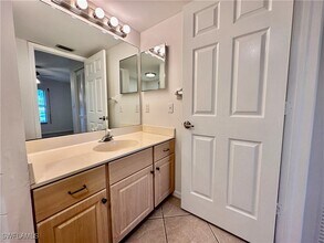 Building Photo - 738 Landover Cir