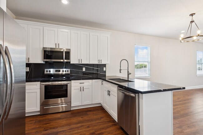 Cocina - 1324 Harrison Ave
