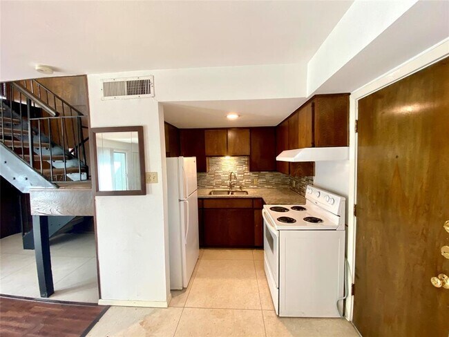 Foto del edificio - 2924 Forest Park Blvd