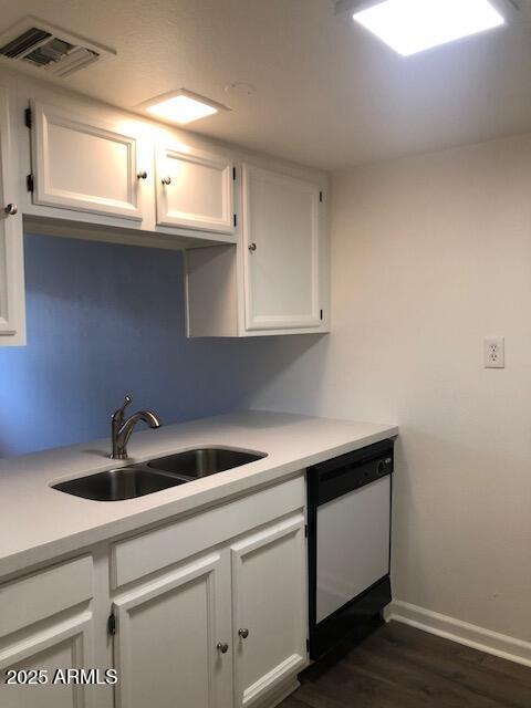 Foto del edificio - 7436 E Chaparral Rd