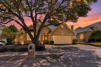 Building Photo - 2937 Sunset Ridge