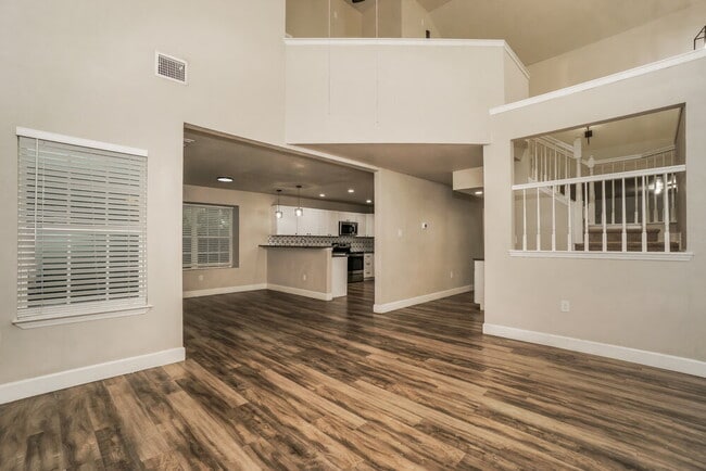 Building Photo - 7310 Oswego Dr