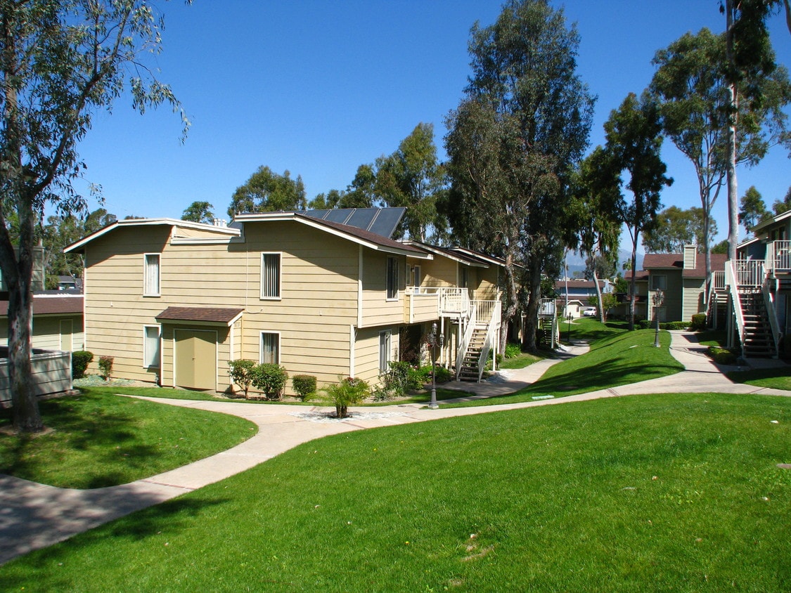Crown Point Apartments Apartments in West Covina, CA Westside Rentals