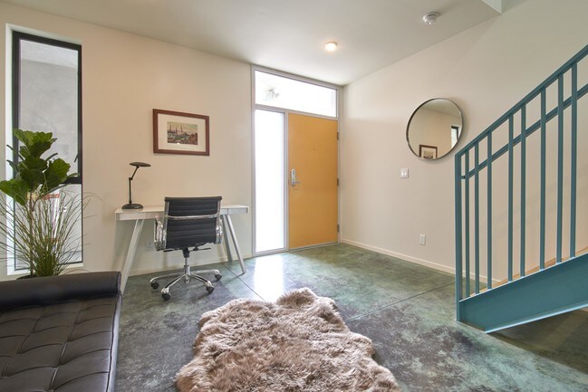 Foto del edificio - 1 bedroom in Los Angeles CA 90057