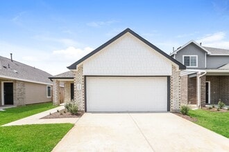 Building Photo - 3008 Wild Indigo Trl