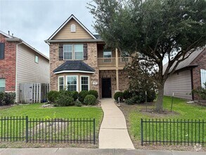 Building Photo - 7506 Pavilion Dr