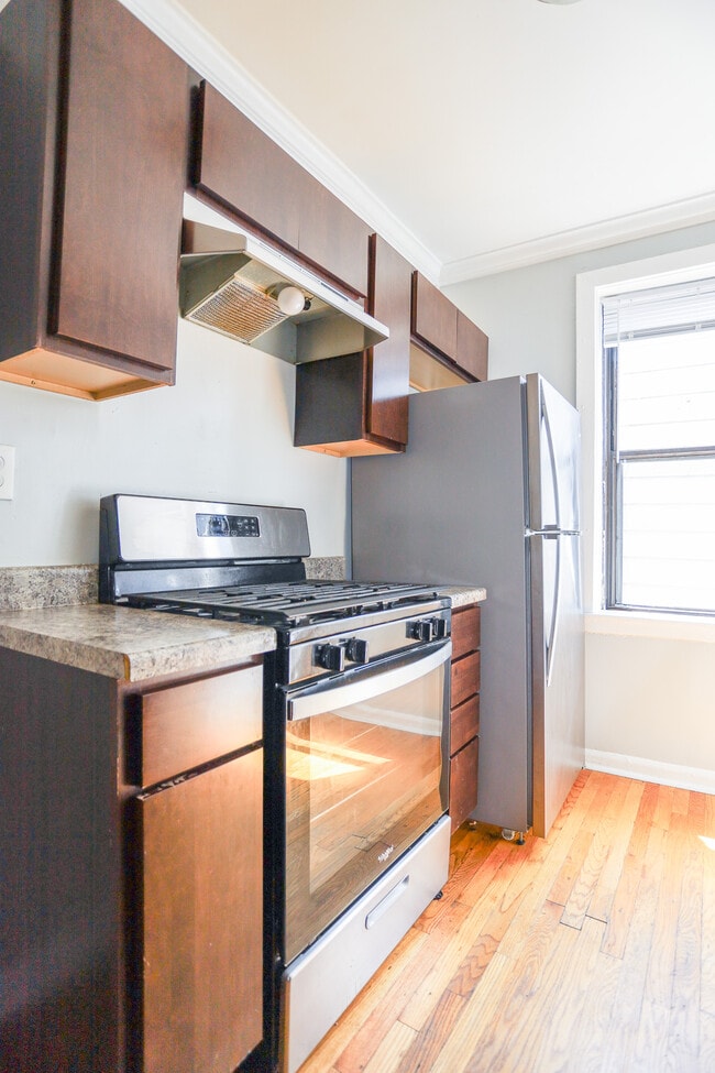Foto del edificio - 7006 N Paulina St
