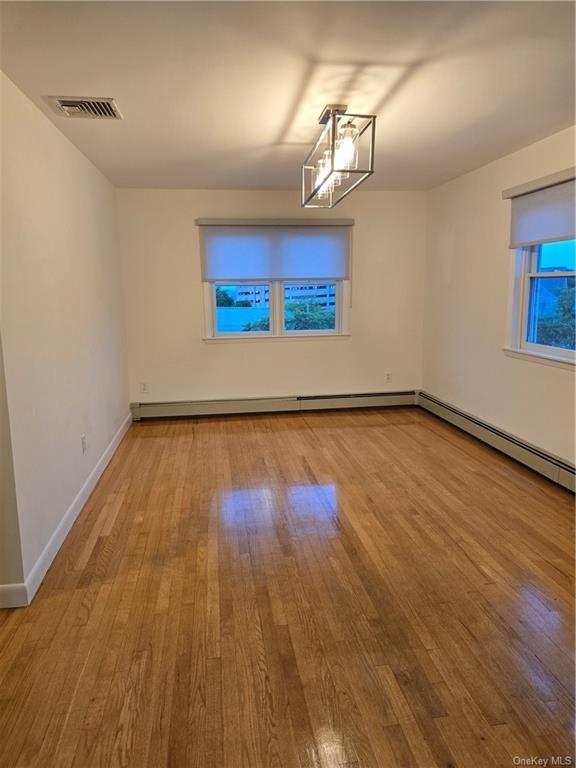 Foto del edificio - 824 Mile Square Rd