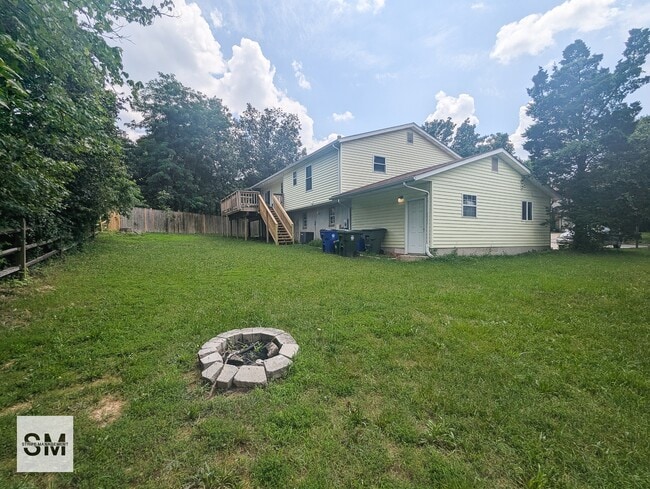 Building Photo - 8705 38th Ave