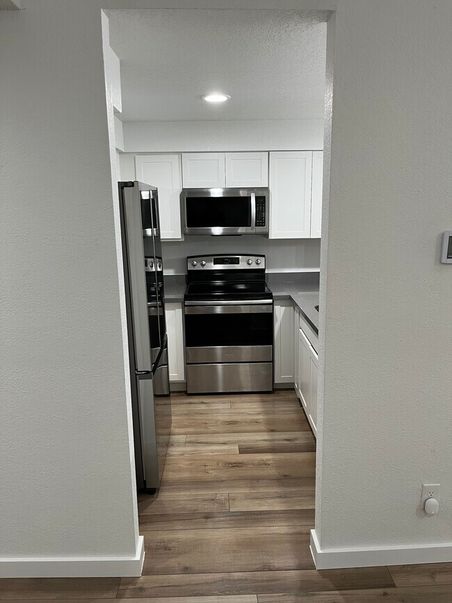 Foto del edificio - 6247 S 153rd St
