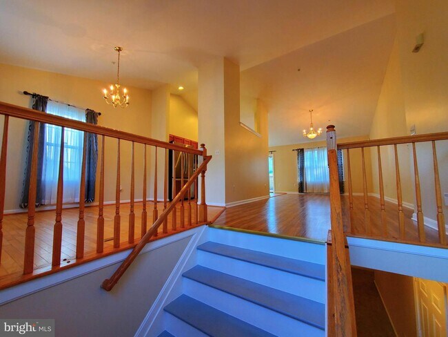 Building Photo - 1614 Shady Glen Dr