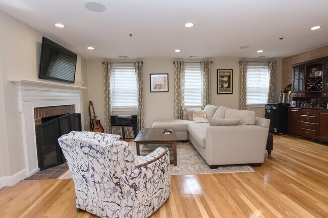 Foto del edificio - 21 Main St