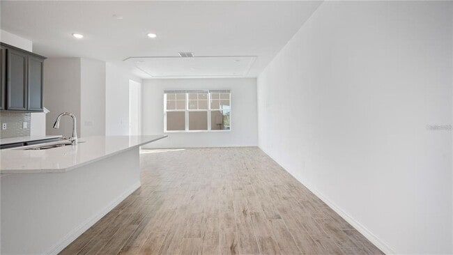 Building Photo - 7387 Mezzano Ln