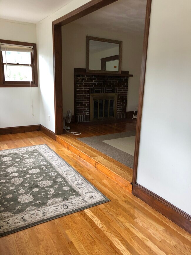 Building Photo - 75 Varnum St