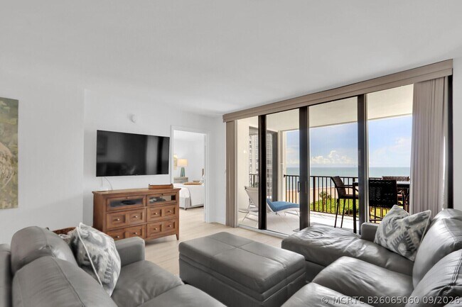 Foto del edificio - 200 Ocean Trail Way