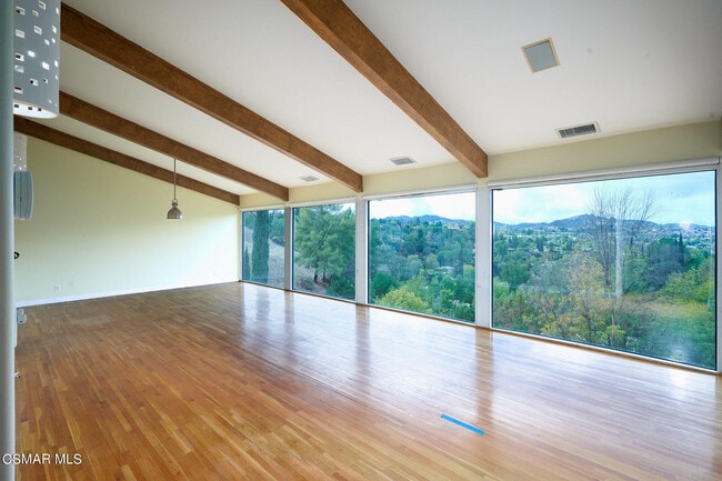 Foto del edificio - 4613 Reforma Rd