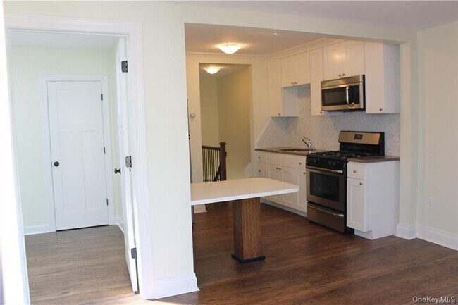 Foto del edificio - 190 Main St