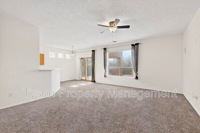 Building Photo - 10309 Longmont Pl NW