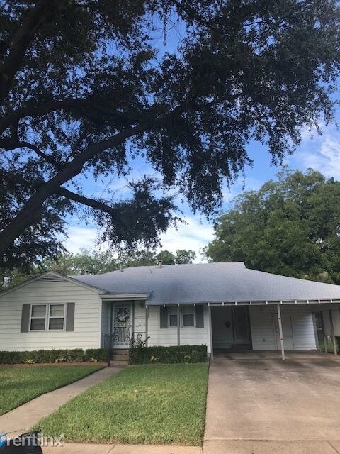 Building Photo - 3 br, 2 bath House - 103 Saint Clair Dr E