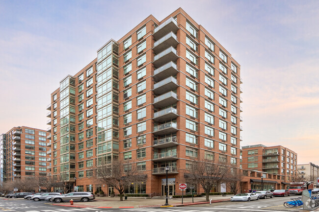 Foto del edificio - 1450 Washington at Hudson Tea