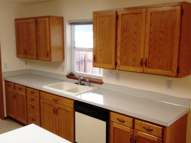 Building Photo - Ground level Home